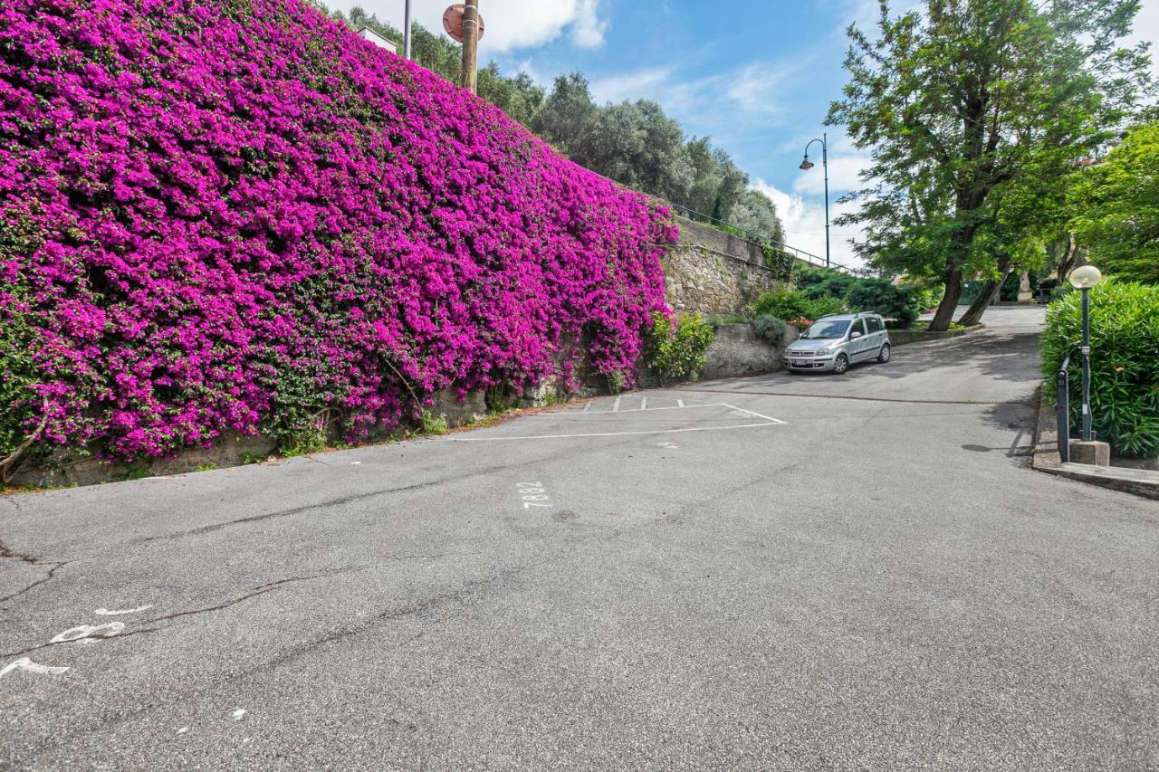 Camogli Bright Apartment With Parking Exterior foto